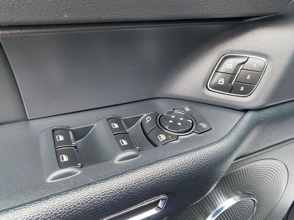 used 2022 Ford Expedition Max car, priced at $46,382