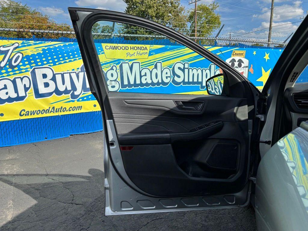 used 2023 Ford Escape car, priced at $14,844