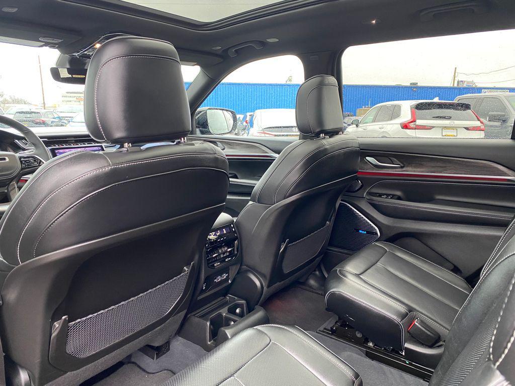 used 2023 Jeep Grand Cherokee L car, priced at $37,989