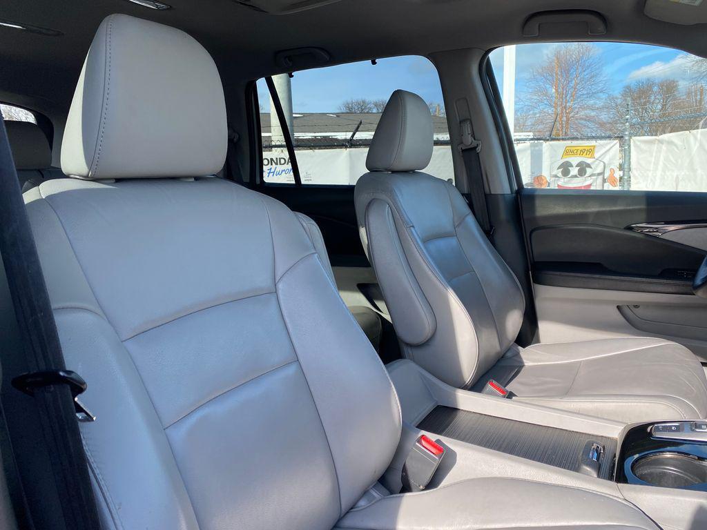 used 2016 Honda Pilot car, priced at $10,986