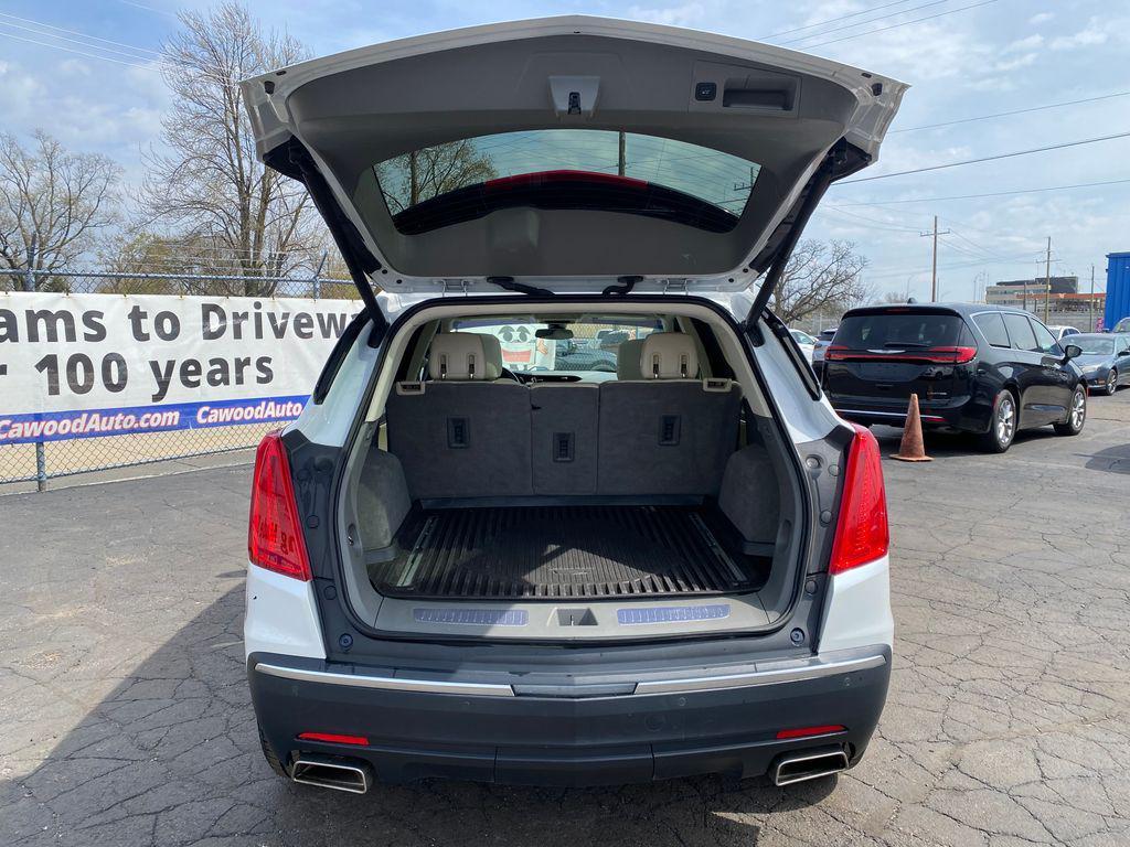 used 2019 Cadillac XT5 car, priced at $15,986