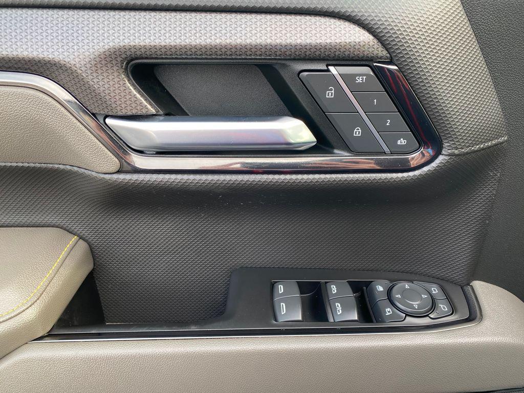 used 2022 Chevrolet Silverado 1500 car, priced at $45,940