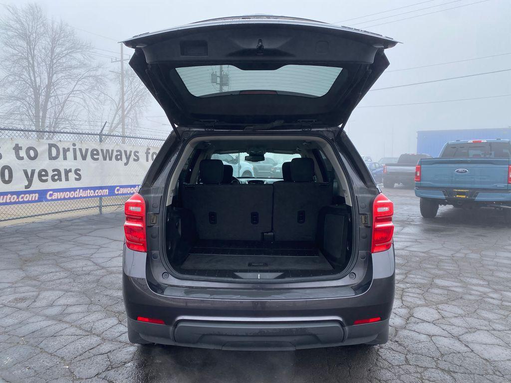 used 2016 Chevrolet Equinox car, priced at $8,100