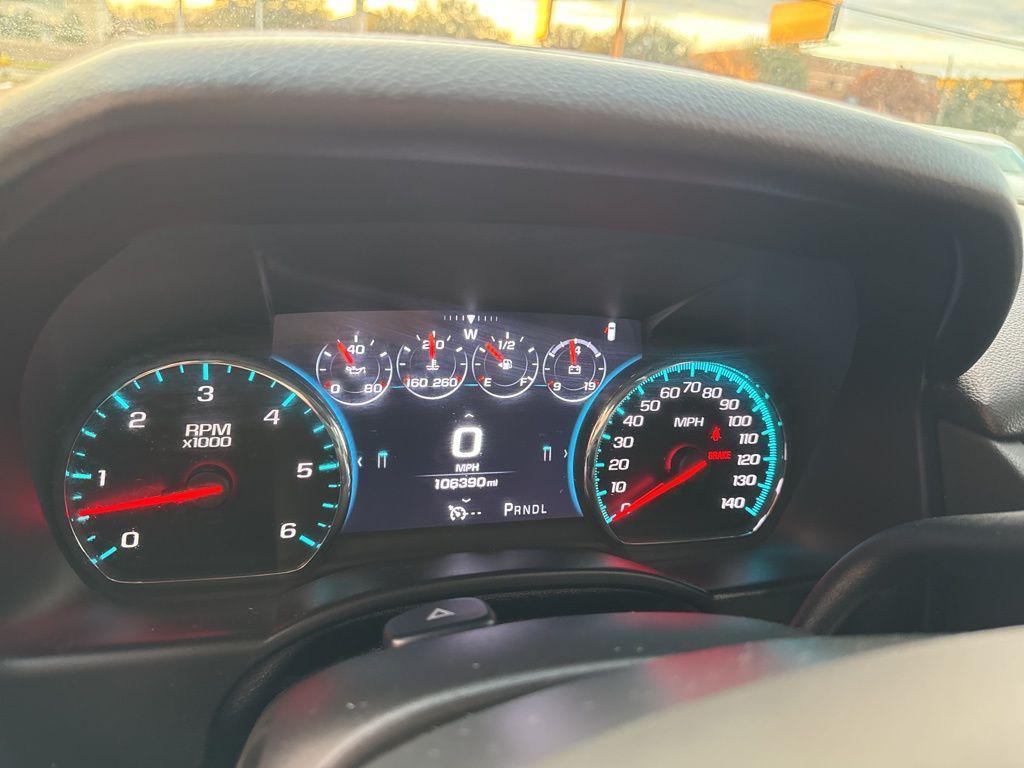 used 2017 GMC Yukon car, priced at $21,362