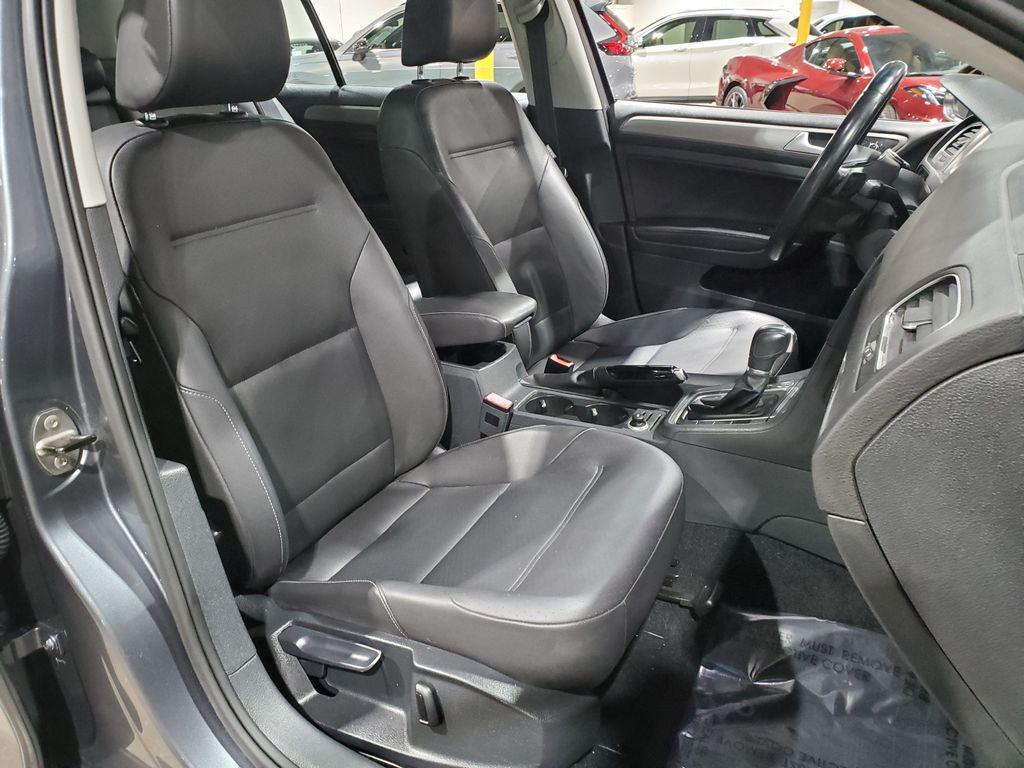 used 2015 Volkswagen Golf SportWagen car, priced at $10,997