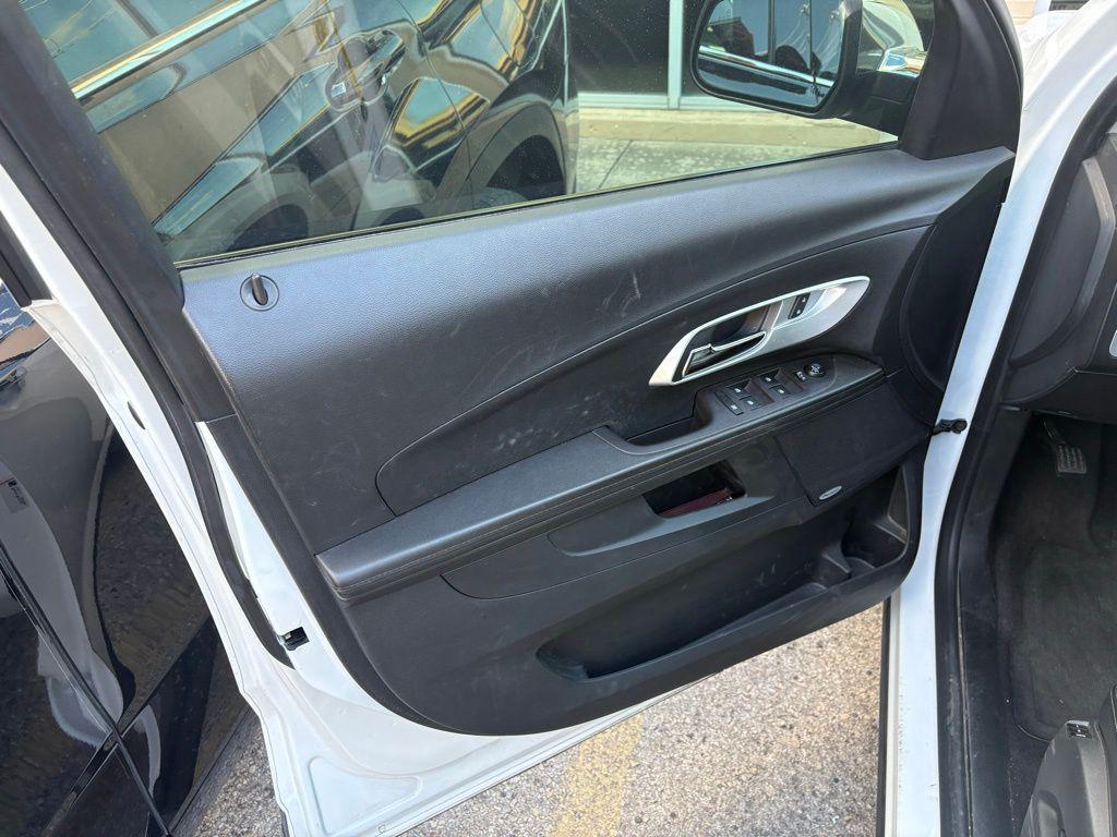 used 2016 Chevrolet Equinox car, priced at $13,778