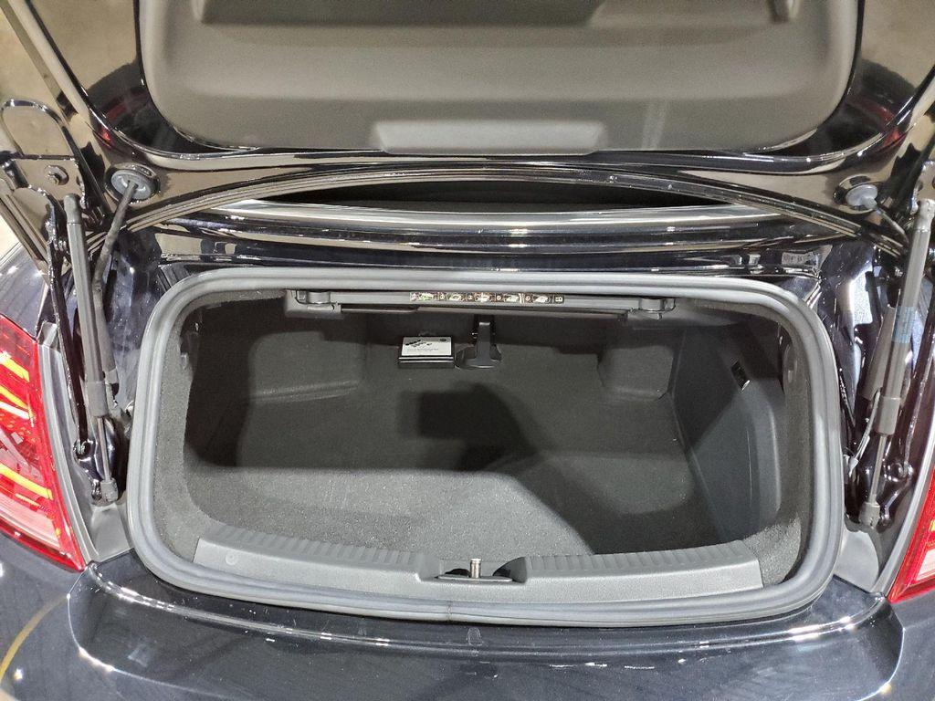 2019 Deep Black Pearl/Black Roof Volkswagen Beetle