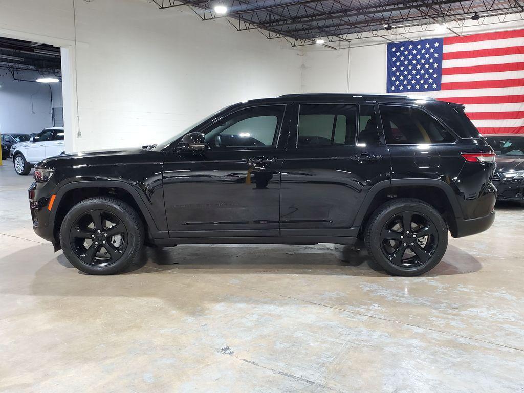 used 2023 Jeep Grand Cherokee car, priced at $26,565