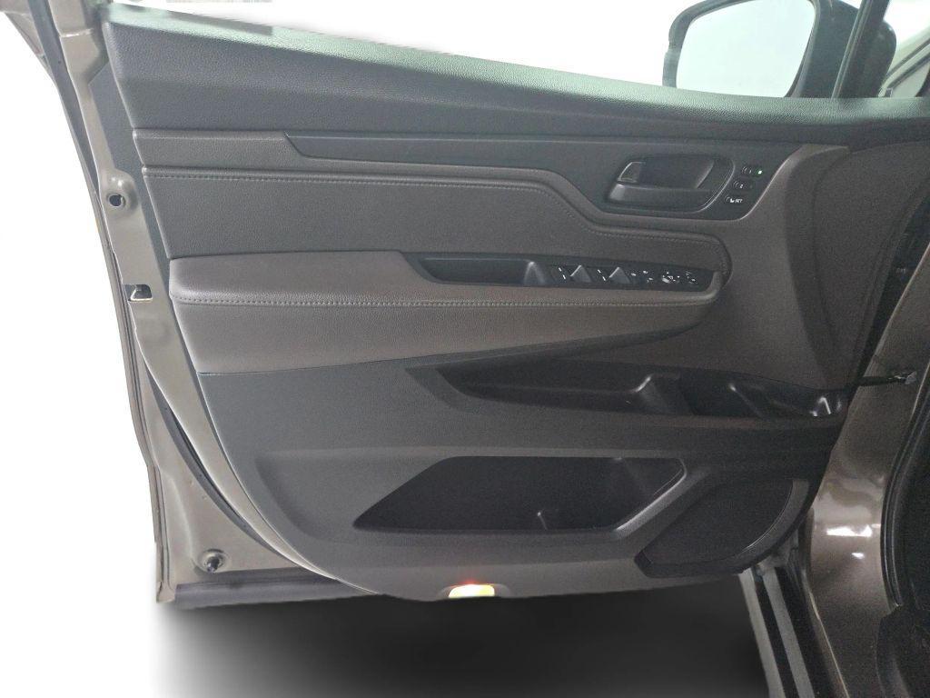 used 2018 Honda Odyssey car, priced at $18,999