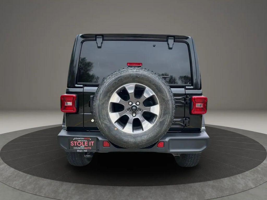 used 2018 Jeep Wrangler Unlimited car, priced at $28,999