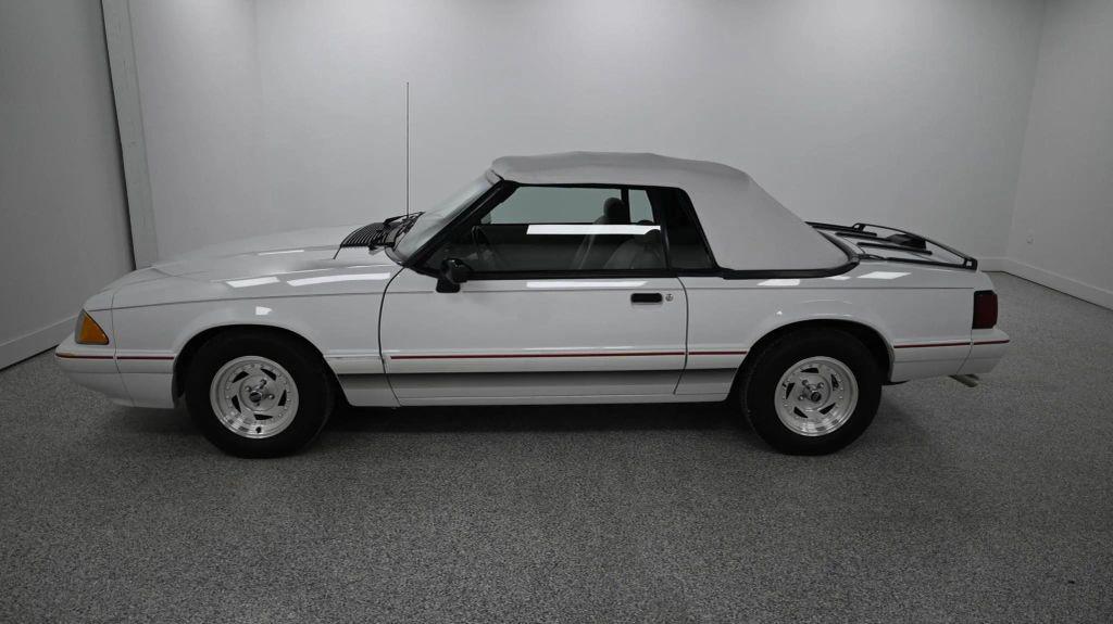 used 1992 Ford Mustang car, priced at $14,998