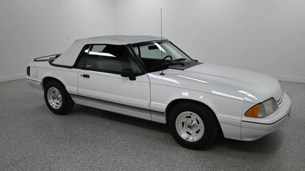 used 1992 Ford Mustang car, priced at $14,998