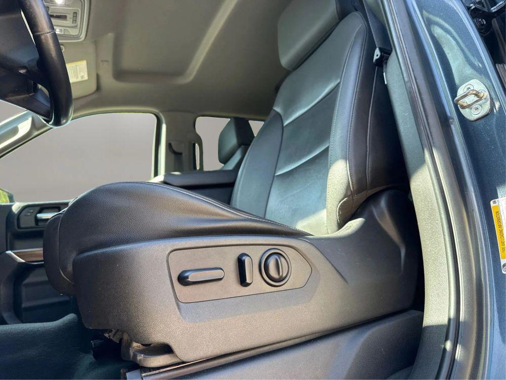 used 2021 Chevrolet Silverado 1500 car, priced at $32,999