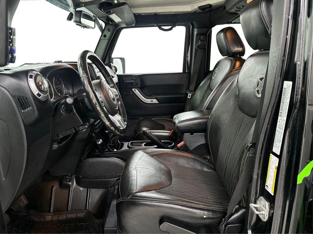 used 2015 Jeep Wrangler Unlimited car, priced at $18,796