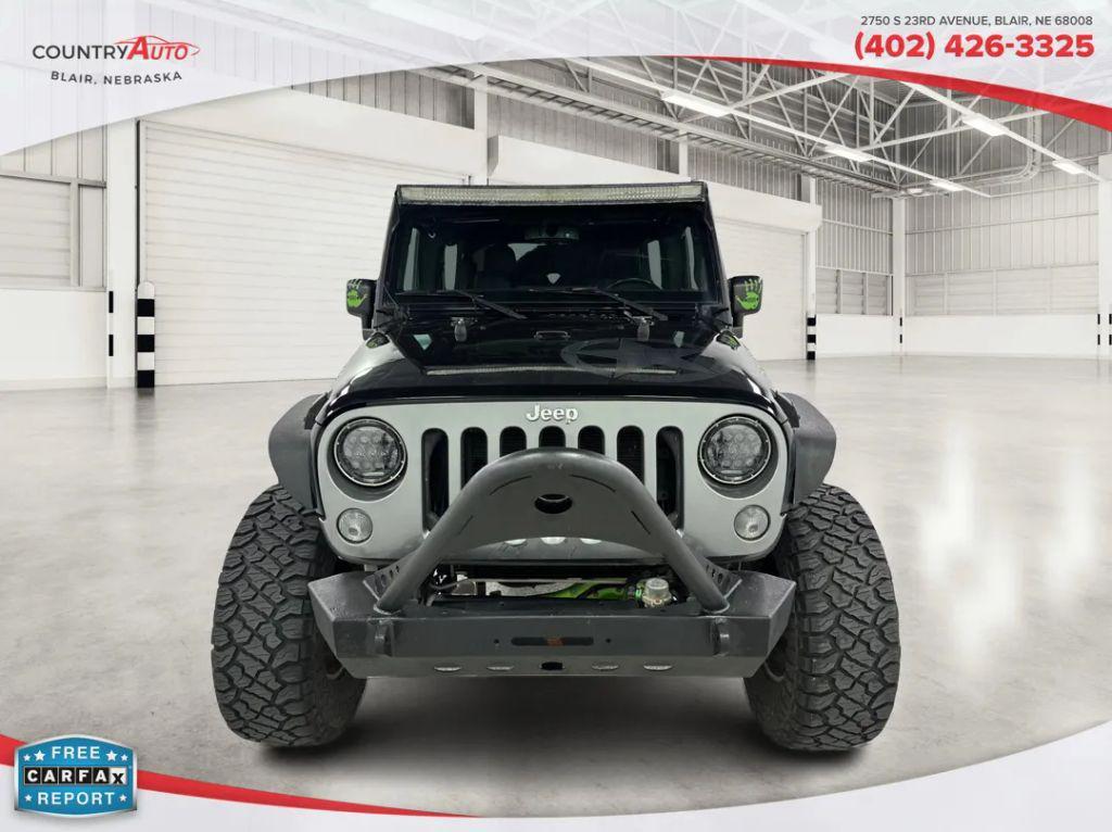 used 2015 Jeep Wrangler Unlimited car, priced at $18,796