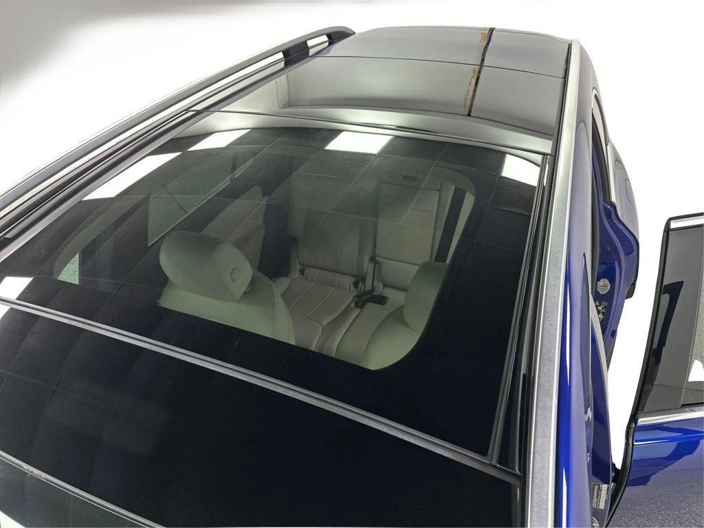 used 2022 Mercedes-Benz GLB 250 car, priced at $25,997