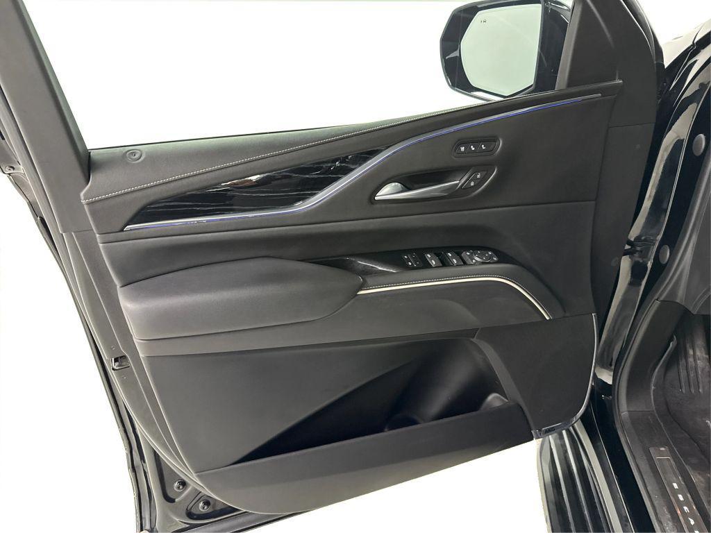 used 2021 Cadillac Escalade ESV car, priced at $57,777