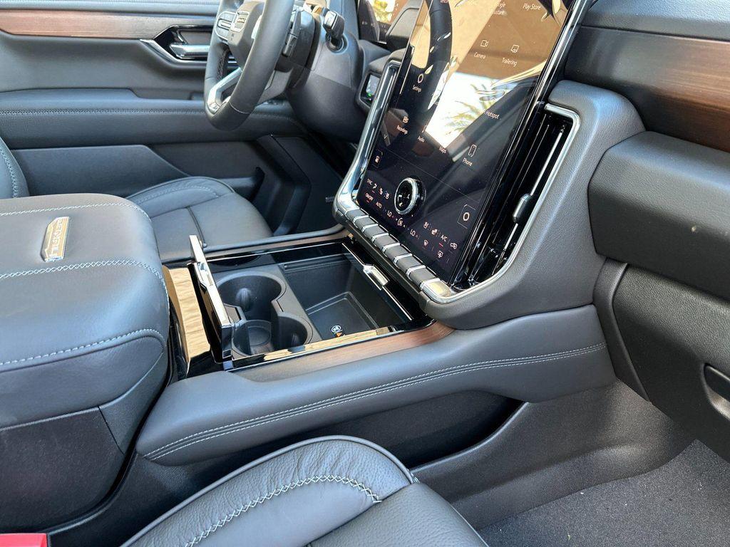 new 2026 GMC Yukon XL car, priced at $100,170