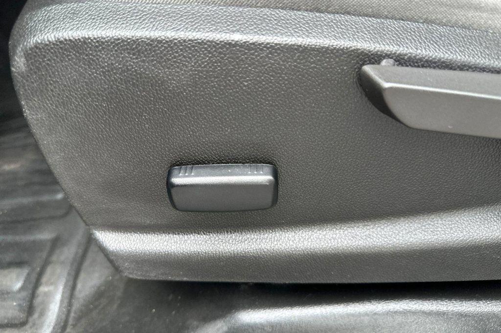 used 2022 GMC Canyon car, priced at $23,690