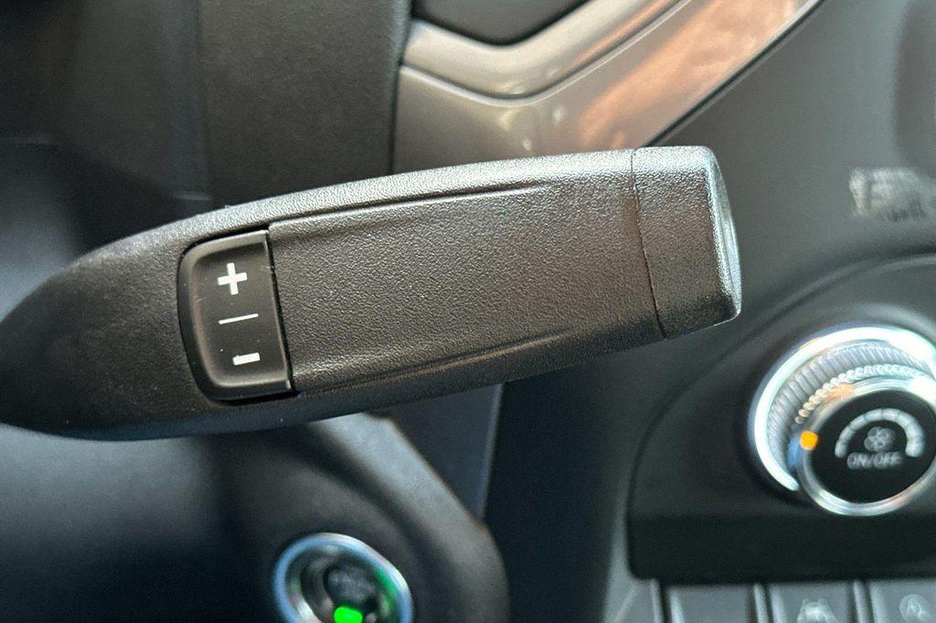 used 2023 GMC Sierra 1500 car, priced at $27,690