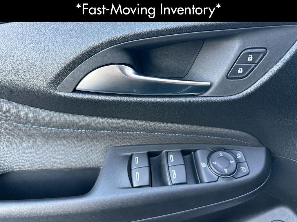 new 2026 Buick Envista car, priced at $29,387