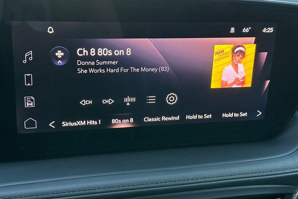 used 2025 Buick Encore GX car, priced at $22,180