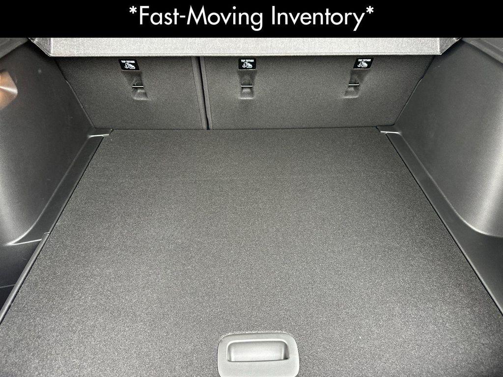 new 2026 Buick Envista car, priced at $28,695