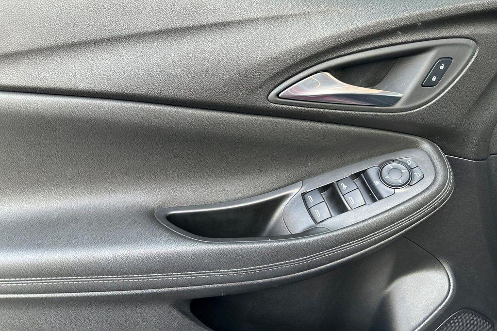 used 2024 Buick Encore GX car, priced at $21,180