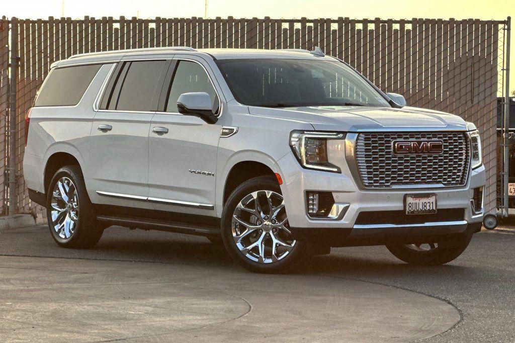 used 2021 GMC Yukon XL car, priced at $41,728
