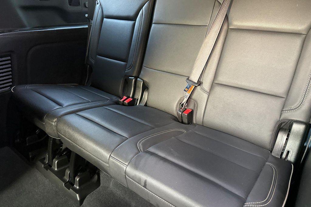 used 2021 GMC Yukon XL car, priced at $41,728