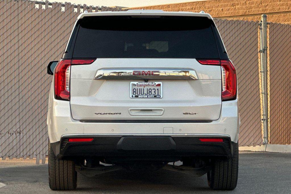 used 2021 GMC Yukon XL car, priced at $41,728