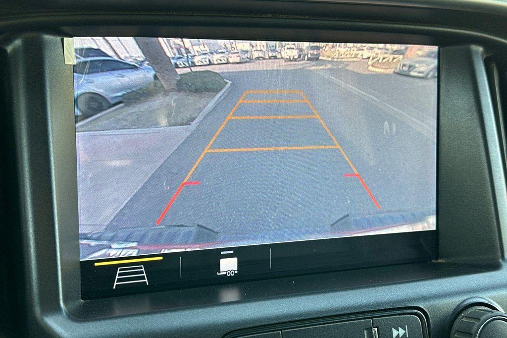 used 2022 GMC Canyon car, priced at $30,640