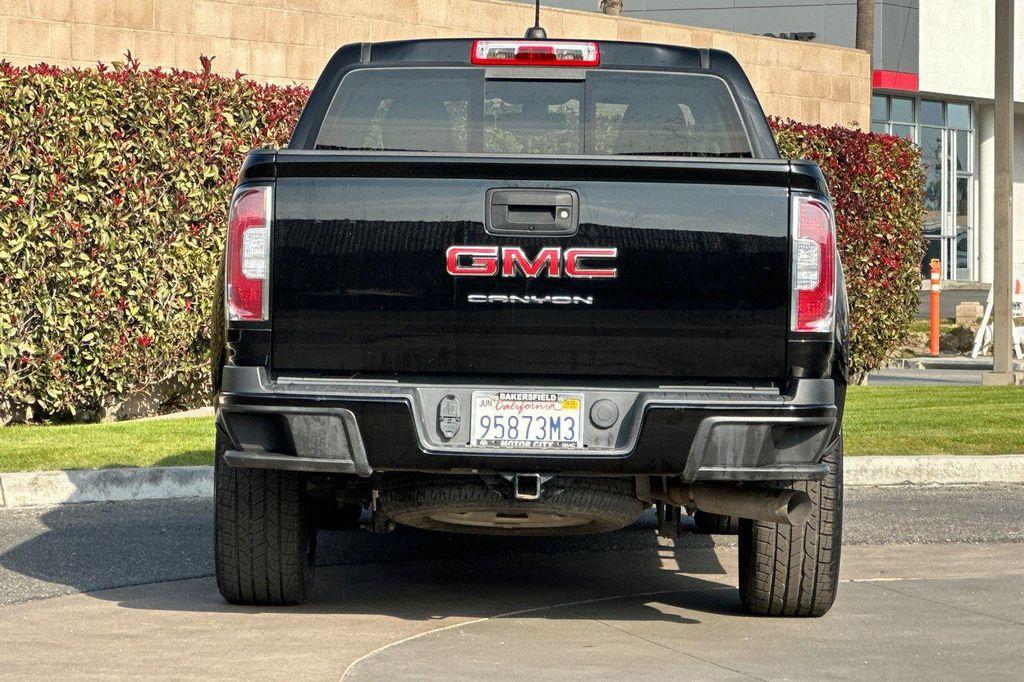 used 2022 GMC Canyon car, priced at $30,640