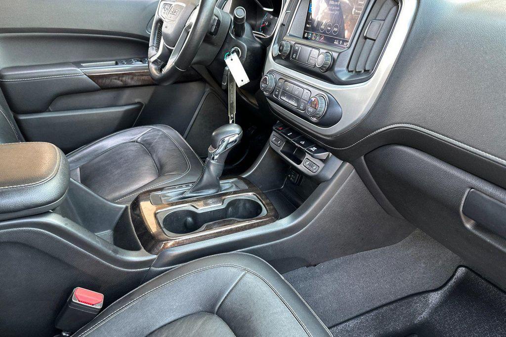 used 2022 GMC Canyon car, priced at $30,640