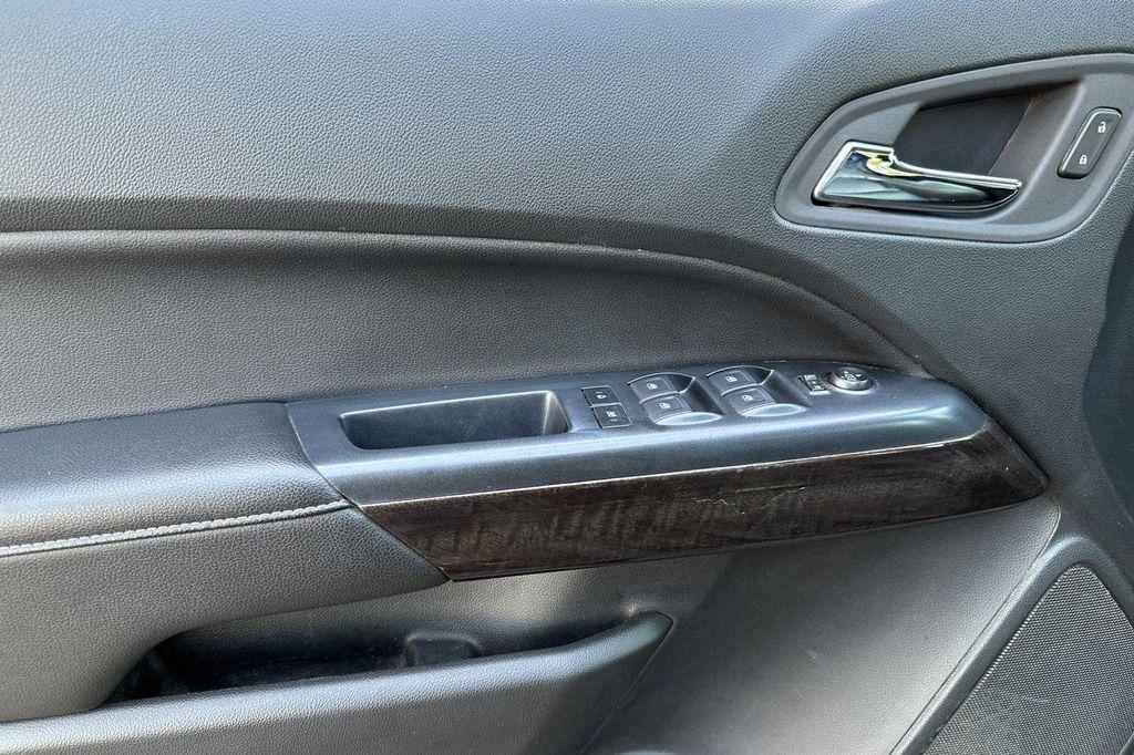 used 2022 GMC Canyon car, priced at $30,640