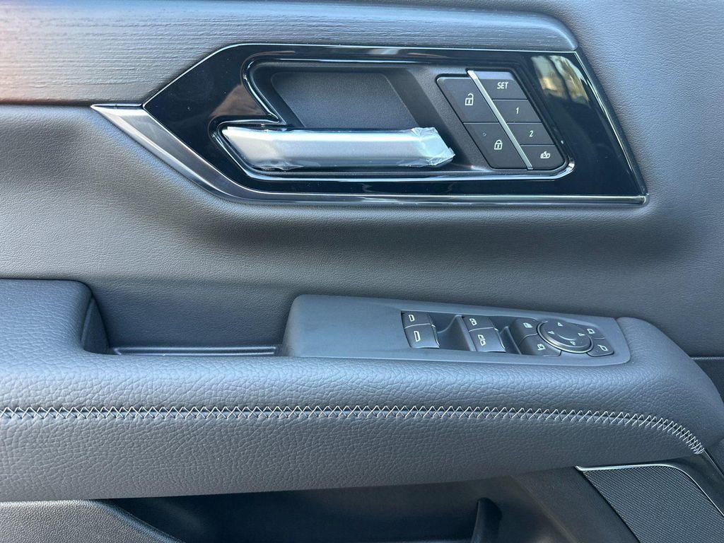 new 2026 GMC Yukon XL car, priced at $93,354