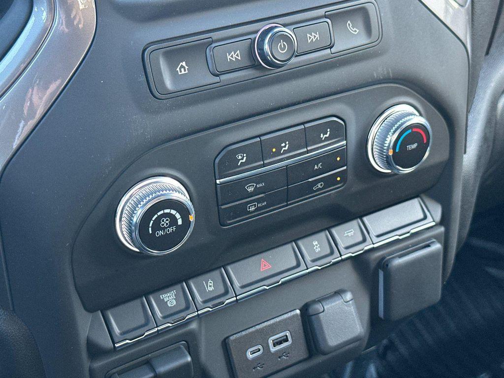 new 2026 GMC Sierra 3500 car, priced at $83,328