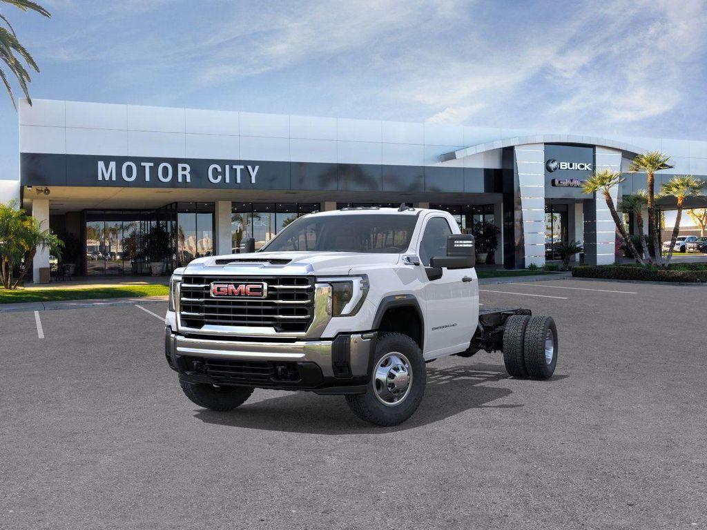 new 2026 GMC Sierra 3500 car, priced at $50,733