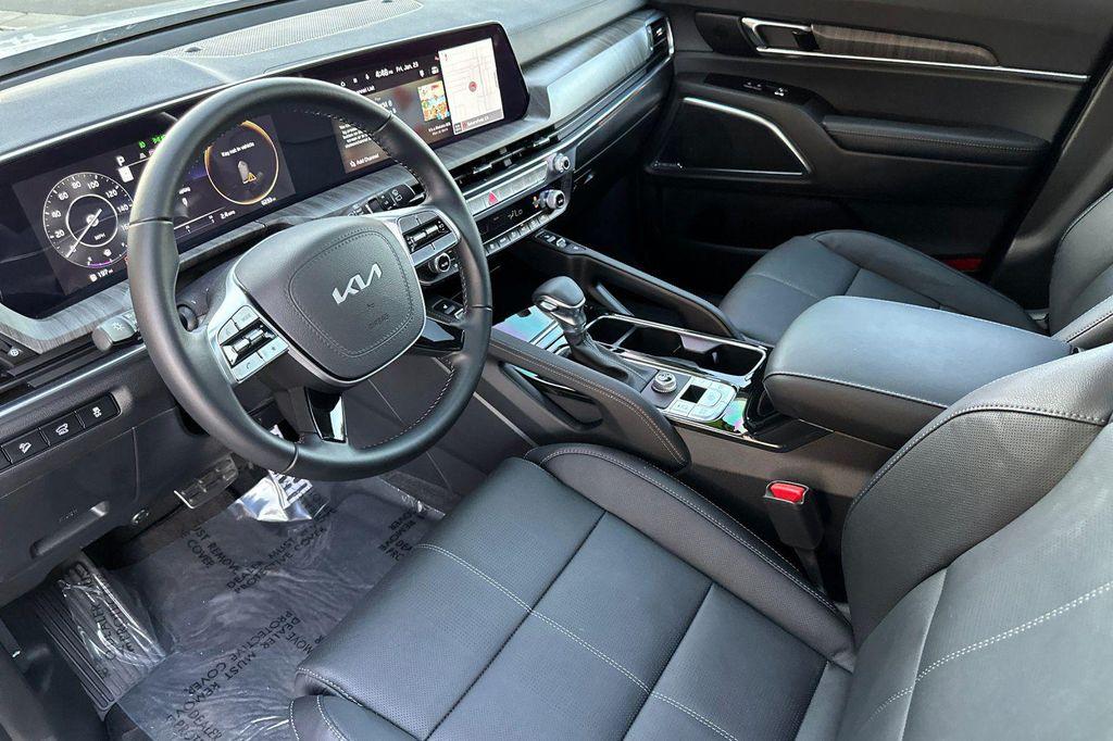 used 2025 Kia Telluride car, priced at $43,190