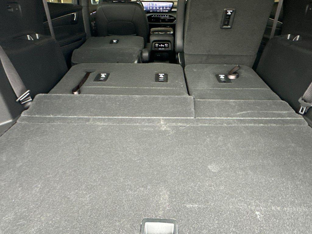 new 2025 Buick Enclave car, priced at $45,724