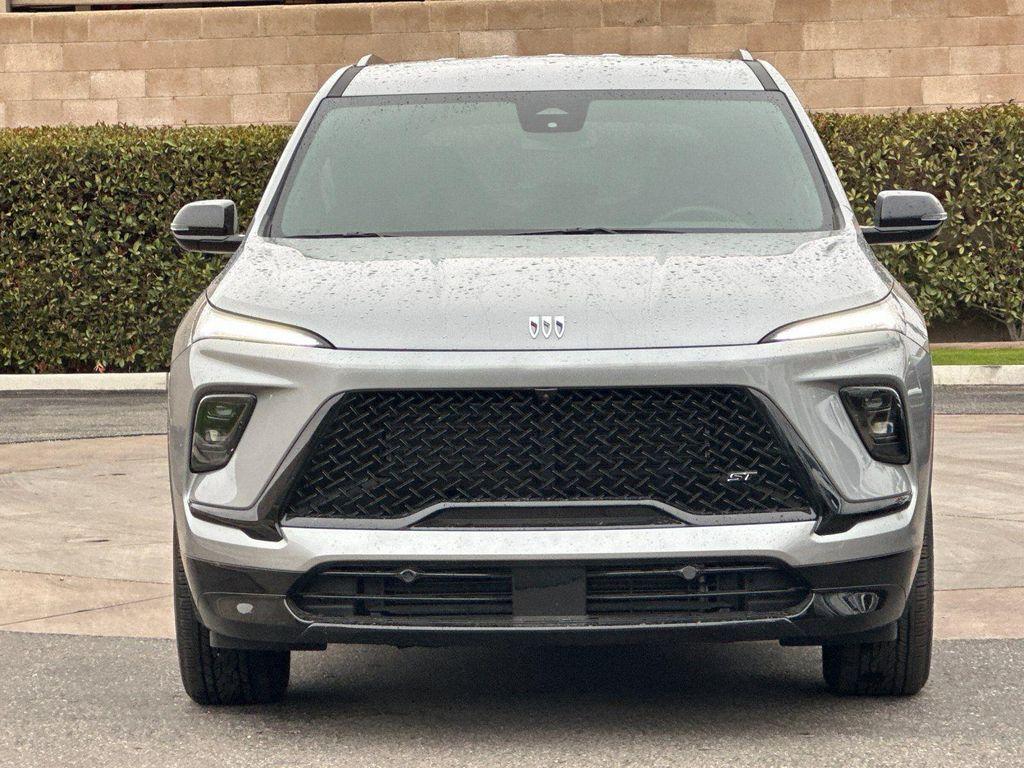 new 2025 Buick Enclave car, priced at $45,724