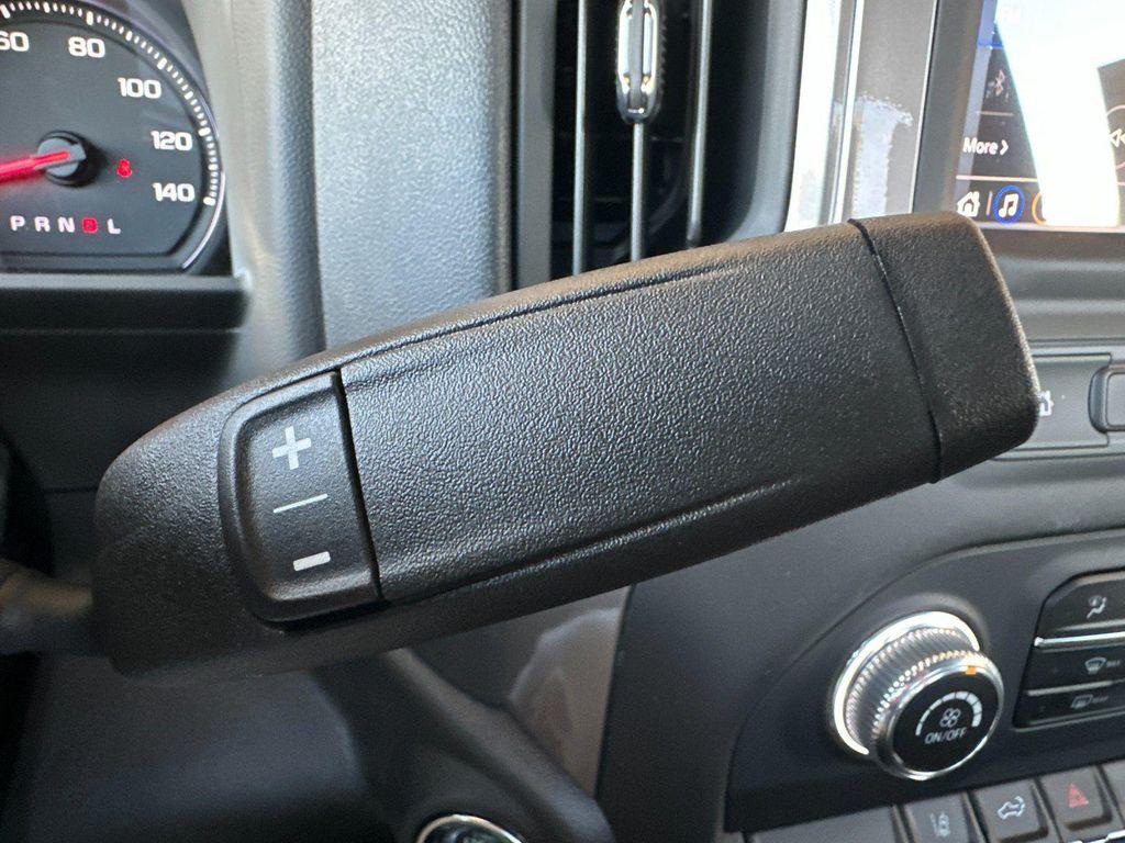 new 2025 GMC Sierra 2500 car, priced at $50,581
