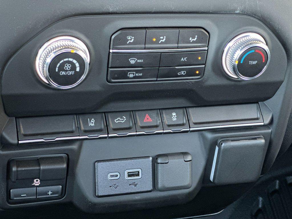 new 2025 GMC Sierra 2500 car, priced at $50,581