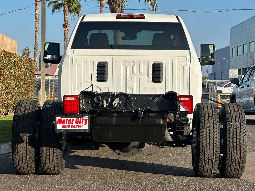 new 2026 GMC Sierra 3500 car, priced at $50,733