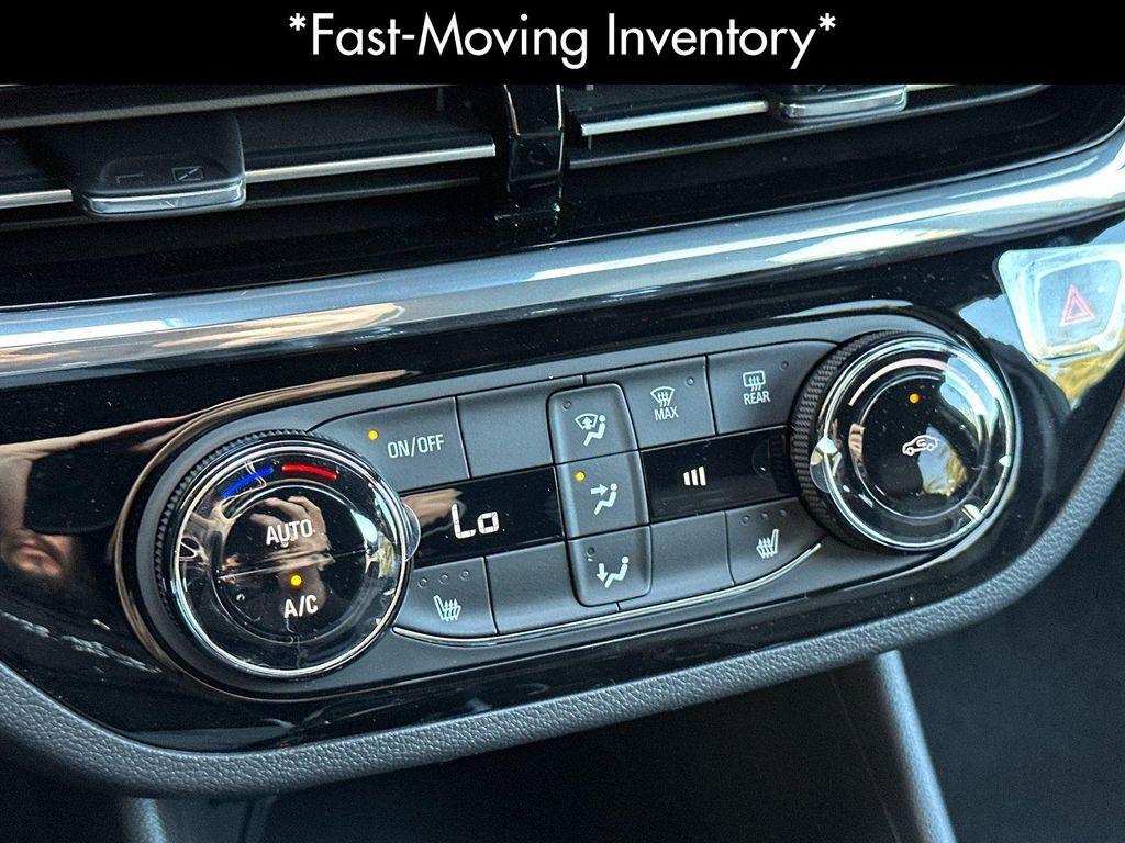 new 2026 Buick Envista car, priced at $29,387