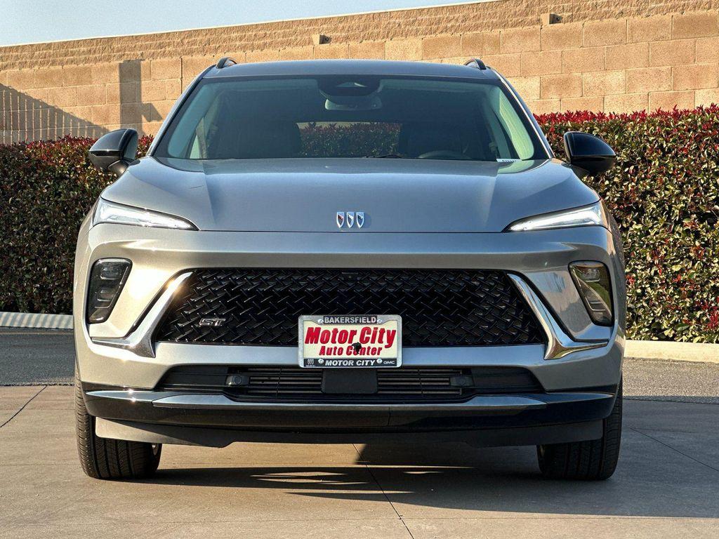 new 2025 Buick Envision car, priced at $38,378