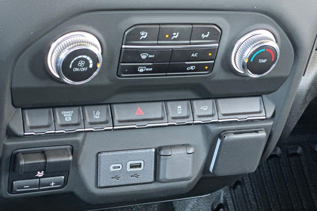 new 2025 GMC Sierra 3500 car, priced at $111,562