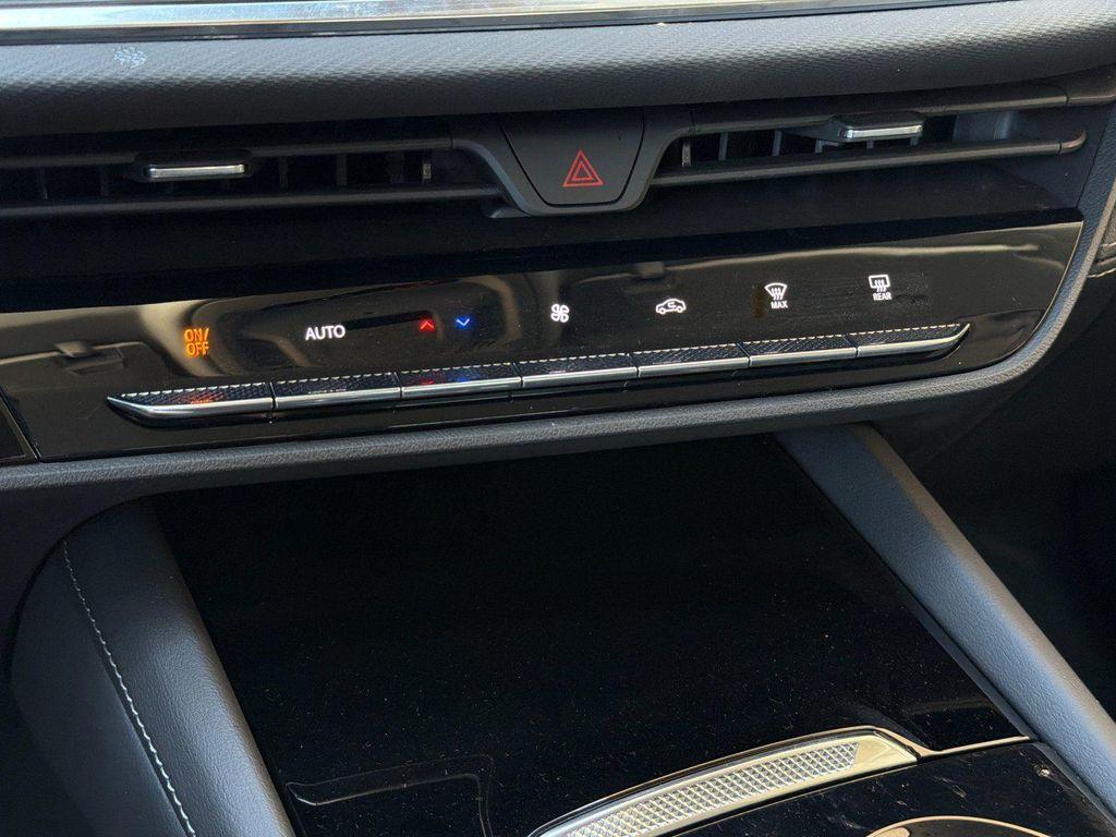 new 2025 Buick Envision car, priced at $36,303