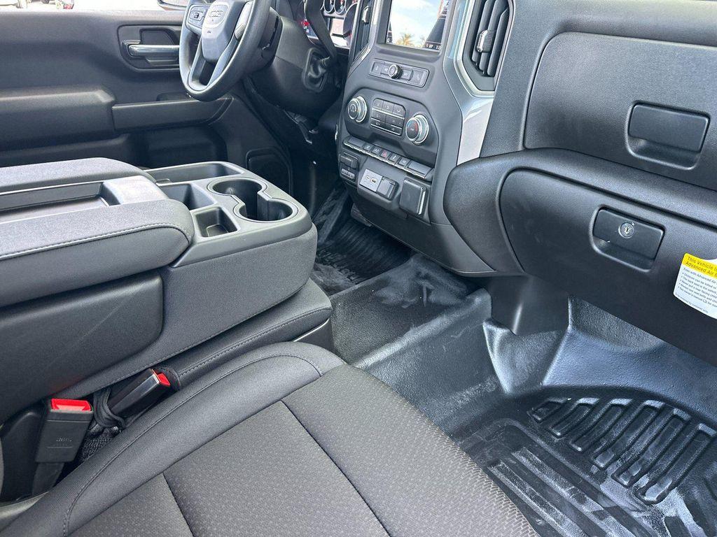 new 2025 GMC Sierra 2500 car, priced at $48,001