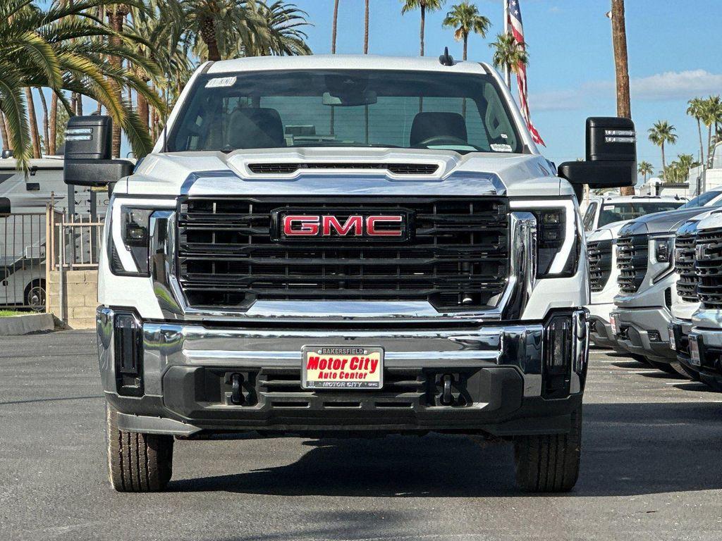 new 2025 GMC Sierra 2500 car, priced at $48,001